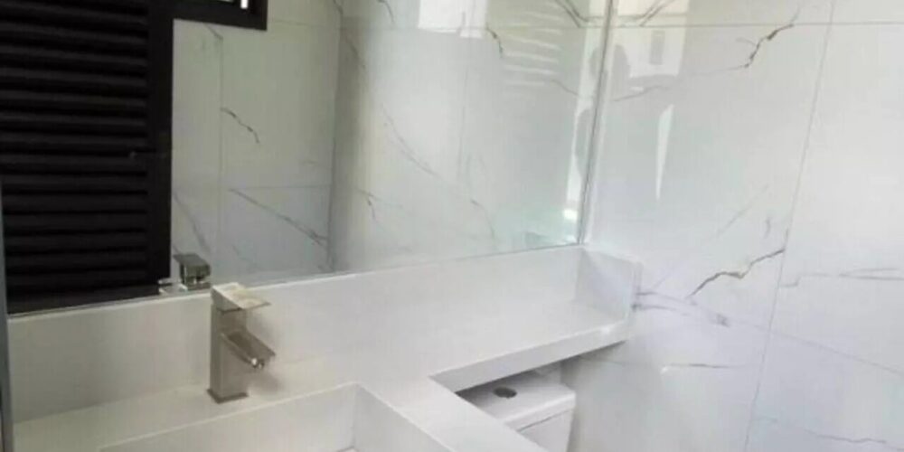 4b0e49d24fc4f07aa50ee108 (1)