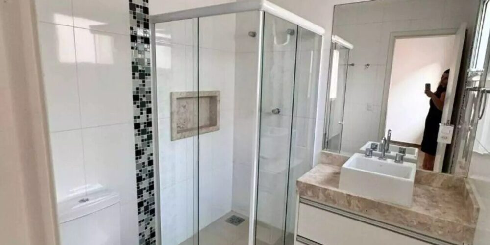 53b71f429bd03e4ea670a432