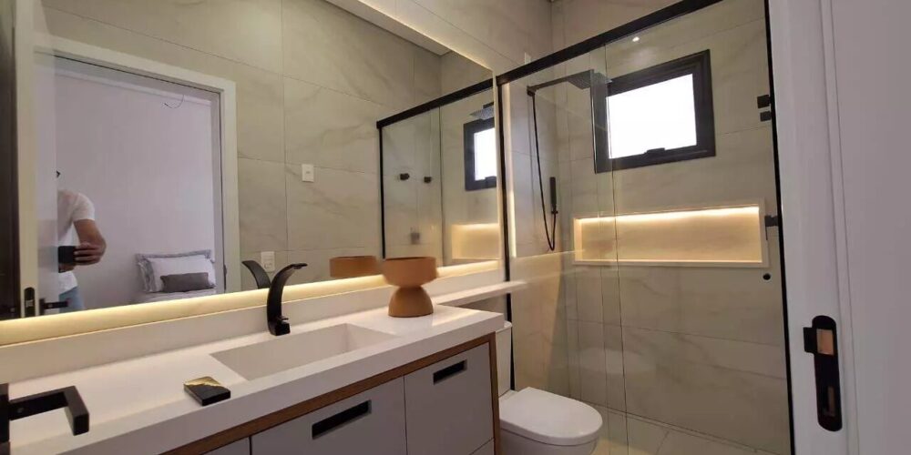 5b63b308723b3b360280f3fe