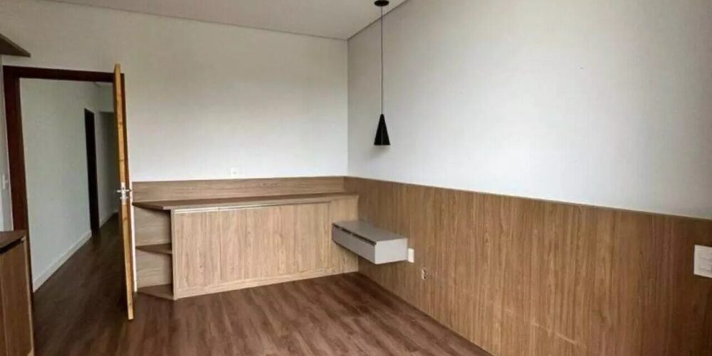 5b6e8c4f30c47f245ba5404b