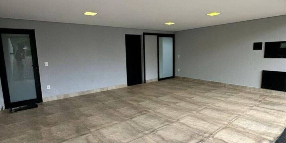 805fee02892ea70d367b43e8