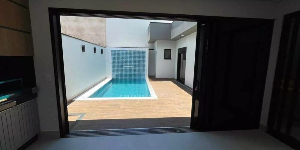 887935cc9d84bd0e09c4282d