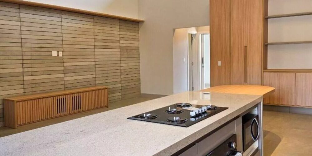 8e032fe34be1c3bf83cd1bab