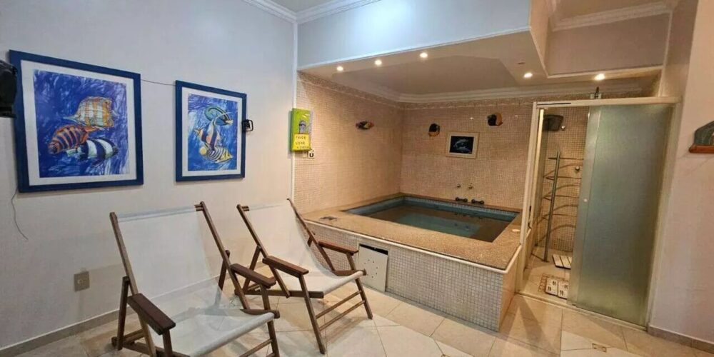 a1fa698c7e37f070f631e884