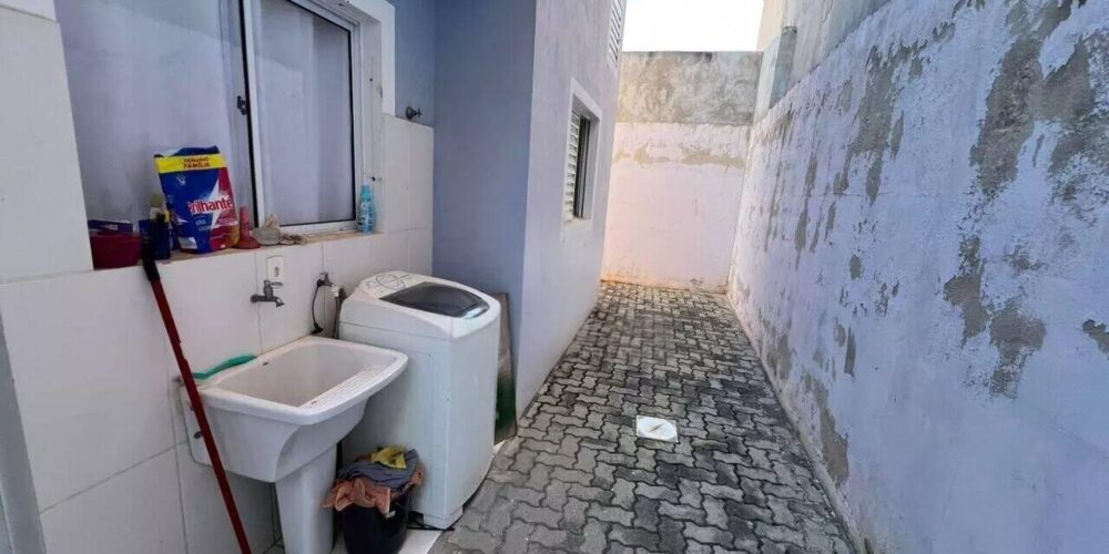 a414c32eaff3245b71c7d37a