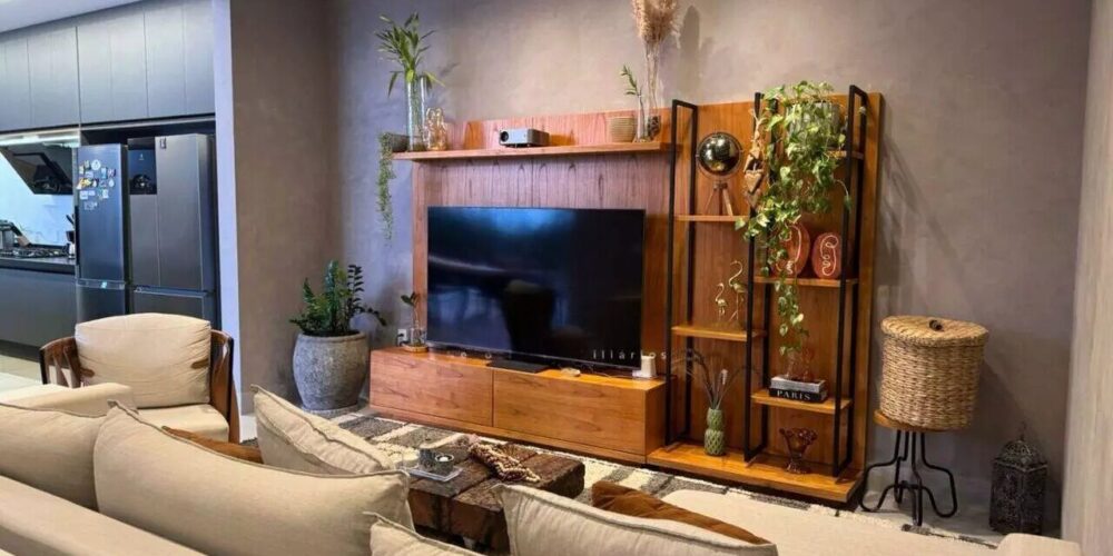 aaf75c90ea18766a1d567037