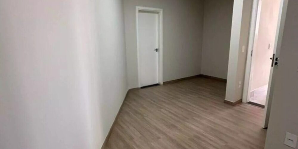 b67b081b8cb05aa79b10fadb