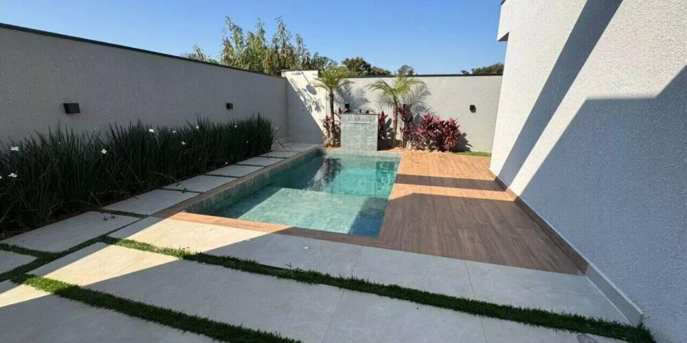 e36b78e18c60b6650bbfa90e