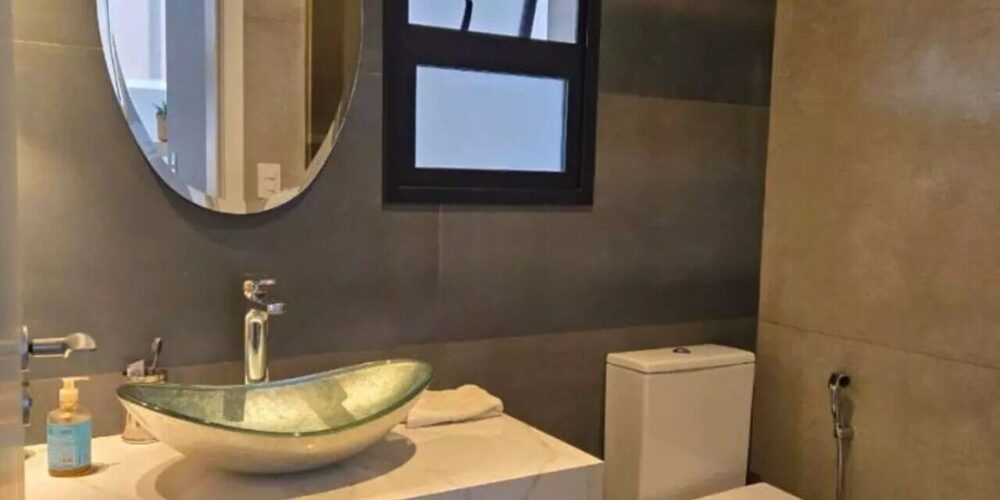 e4650dd9aa19c95d04dea795