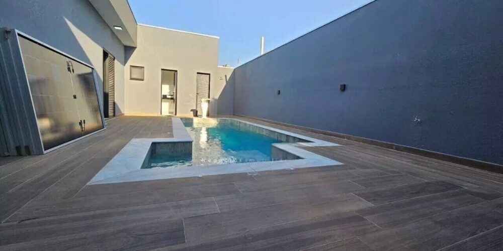 e5483477e8bb3f574eeb0928