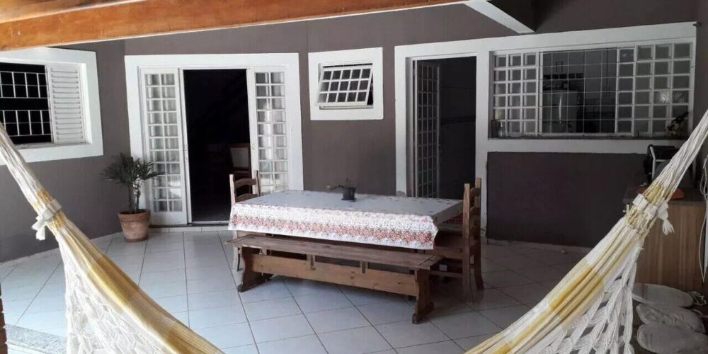 ed5932e1f2106de49aca426f